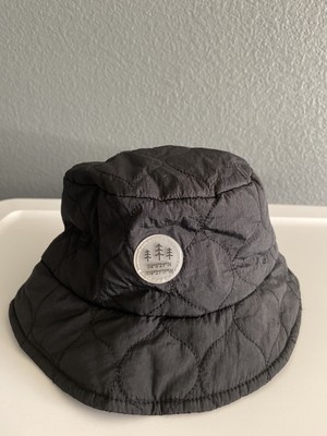 zara bucket hat