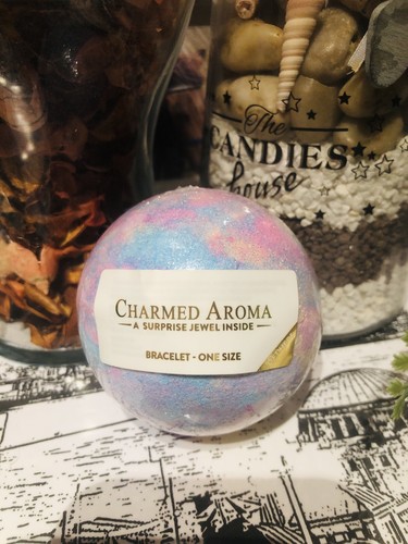 • Charmed Aroma • Badekugel • Neu mit Schmuck • Kerze
