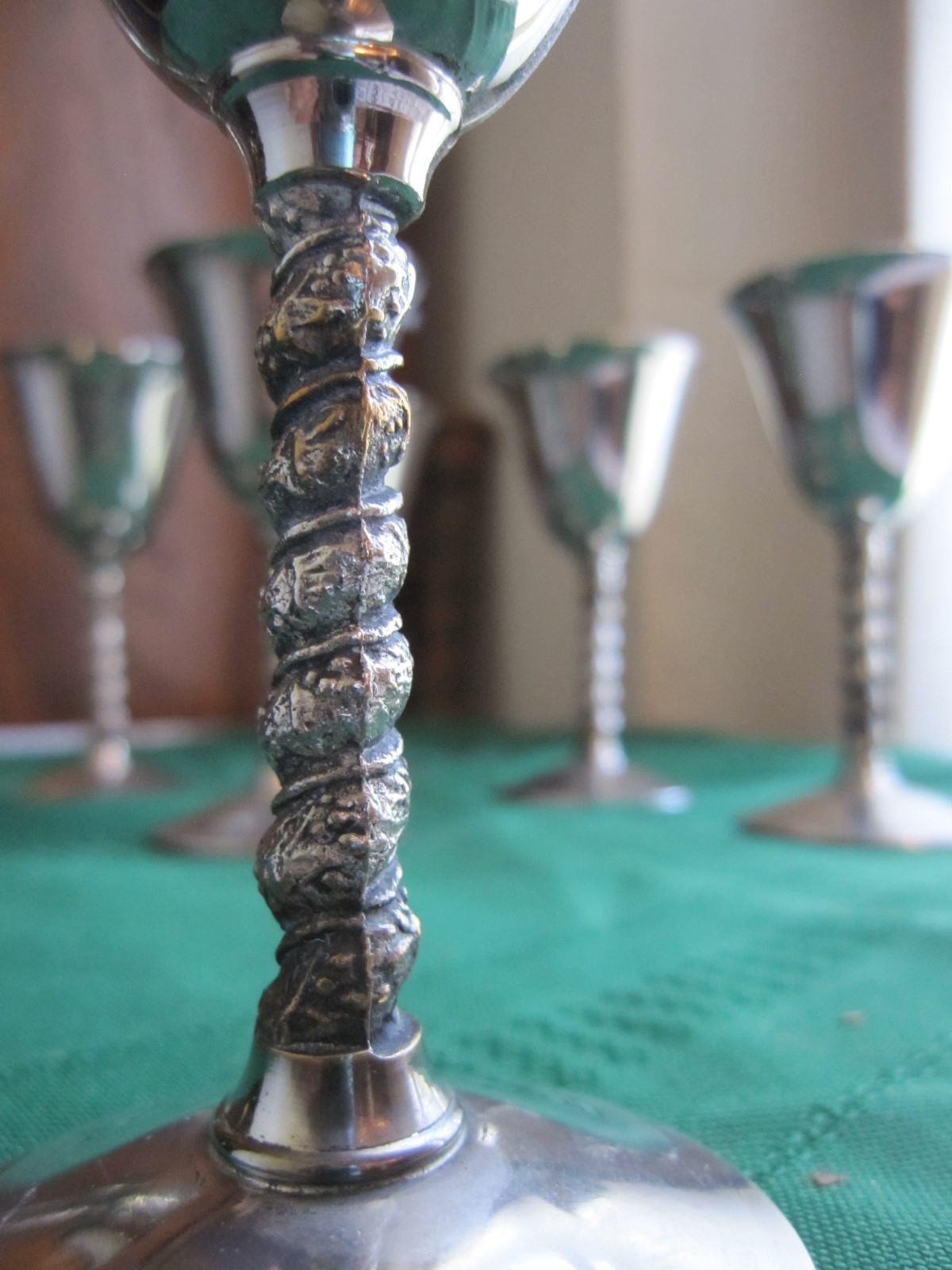 Seven Vintage Antique Silver  F B Rogers Made In Italy Barware Dining glasses