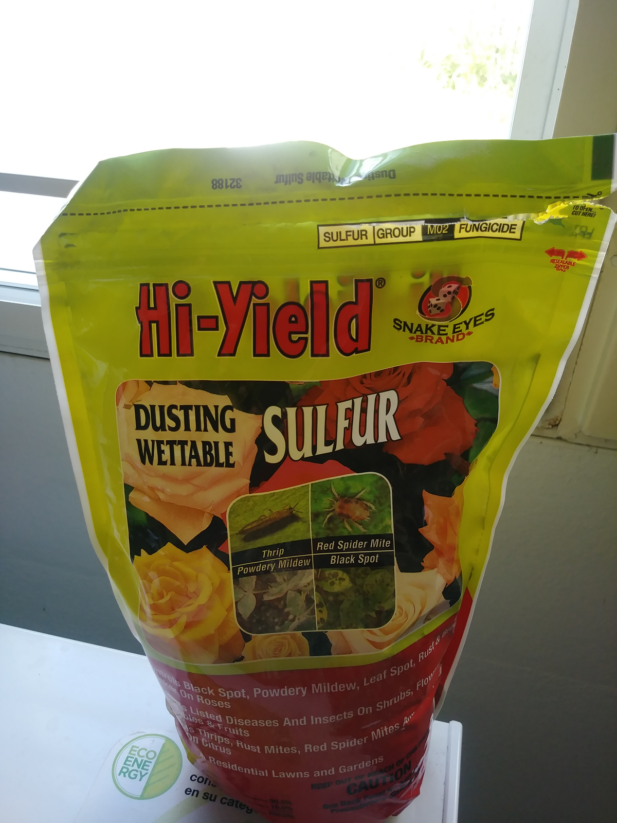 Dusting Wettable Sulfur 4 Lbs Use As A Dust or Spray Yields 32 Gals of