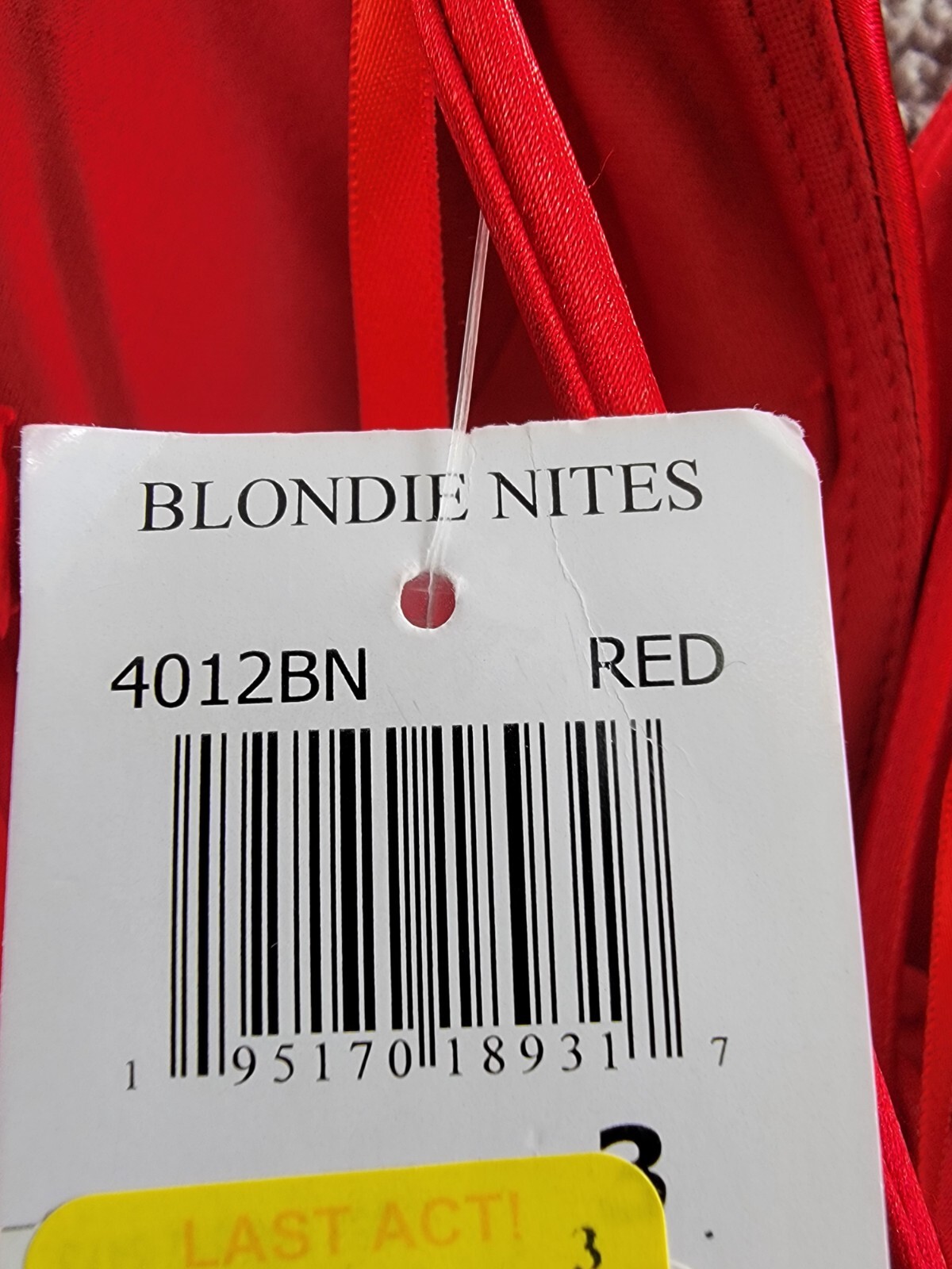 Blondie Nites Draped Lace-Up Satin Gown Juniors' 3 Red Back Lace Zip Closure - Picture 15 of 15