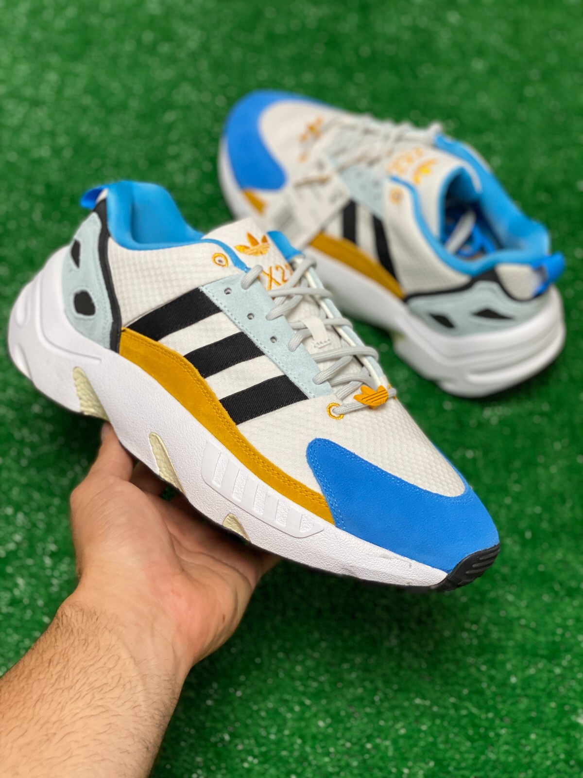 adidas トップス $_57.JPG?set_id=8800005007