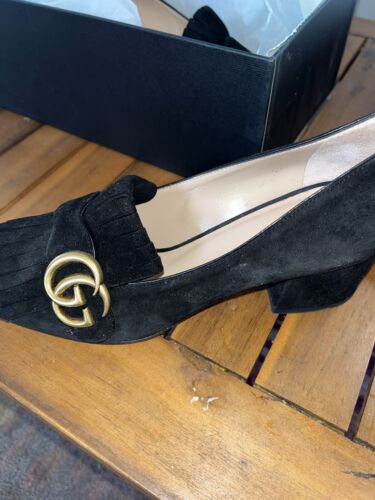 Pre-owned Gucci Marmont Suede Mid Heel Pump In Black