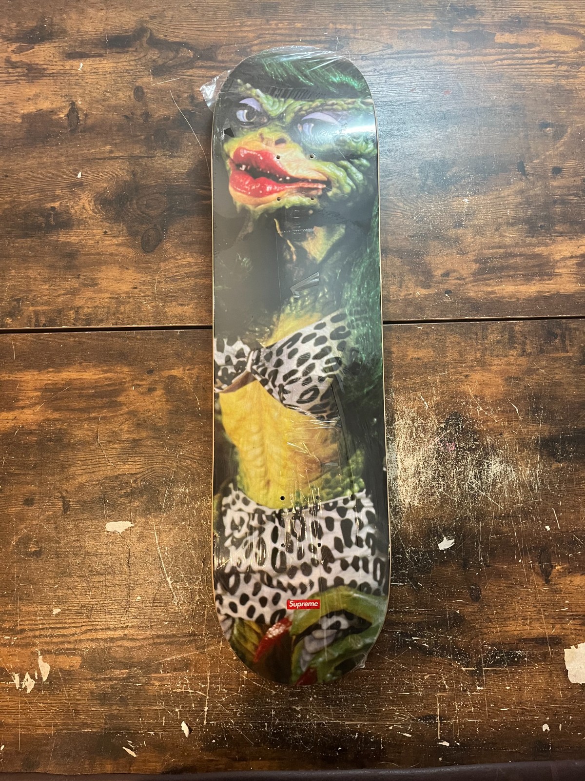 Supreme Gremlins Skateboard Greta シュプリーム Supreme Gremlins Skateboard (FW22) - $68