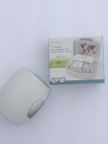 Brookstone Dual Wattage Converter Kit Travel Voltage Adapter Plugs 1800 Watt