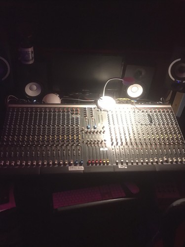 Allen & Heath GL2200 32 channel mixing board | eBay