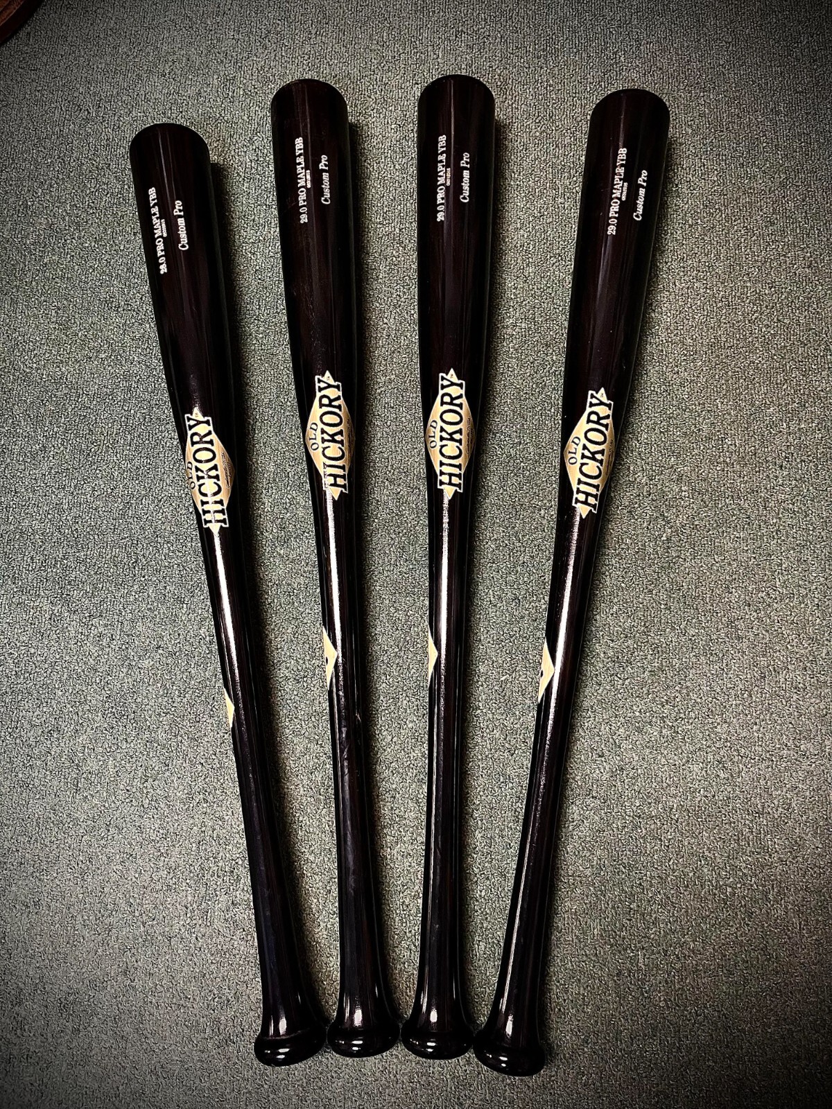 OLD HICKORY Crisanta Pro 34インチ 木製バット OLD HICKORY Crisanta Pro 34インチ 木製バット