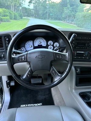 image 3 of interior