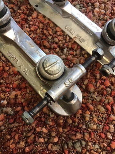 Vintage Set of Sure Grip Super X Sz 3 Roller Skate Plates & Trucks 9 1/8” Plate