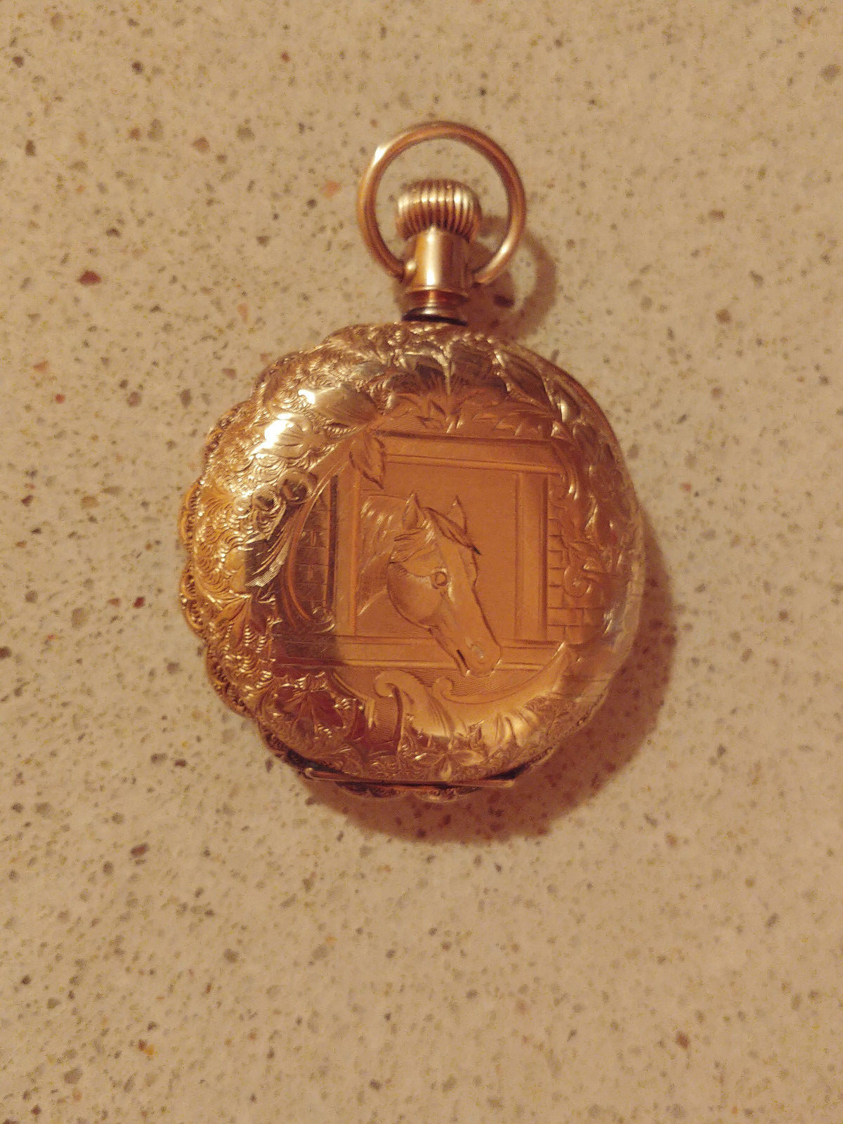 1910 ELGIN 6s 7j GF HUNTER POCKET WATCH BEAUTIFUL SCALLOP CASE FOR REPAIR