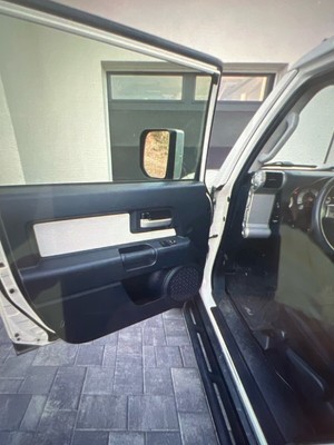 image 4 of interior