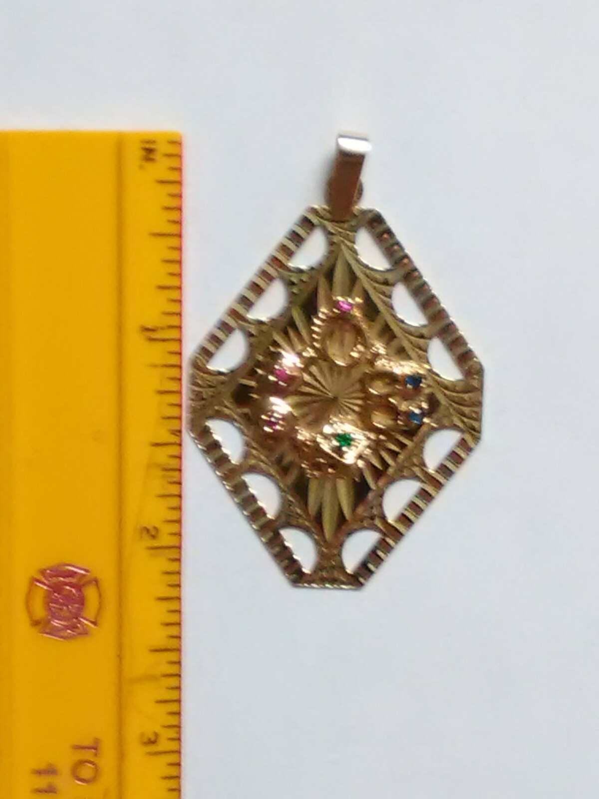 Vtg 10k Gold Pendant Charm Circle of Life w/ Gems Love,marriage,Kids,House 8.4 g