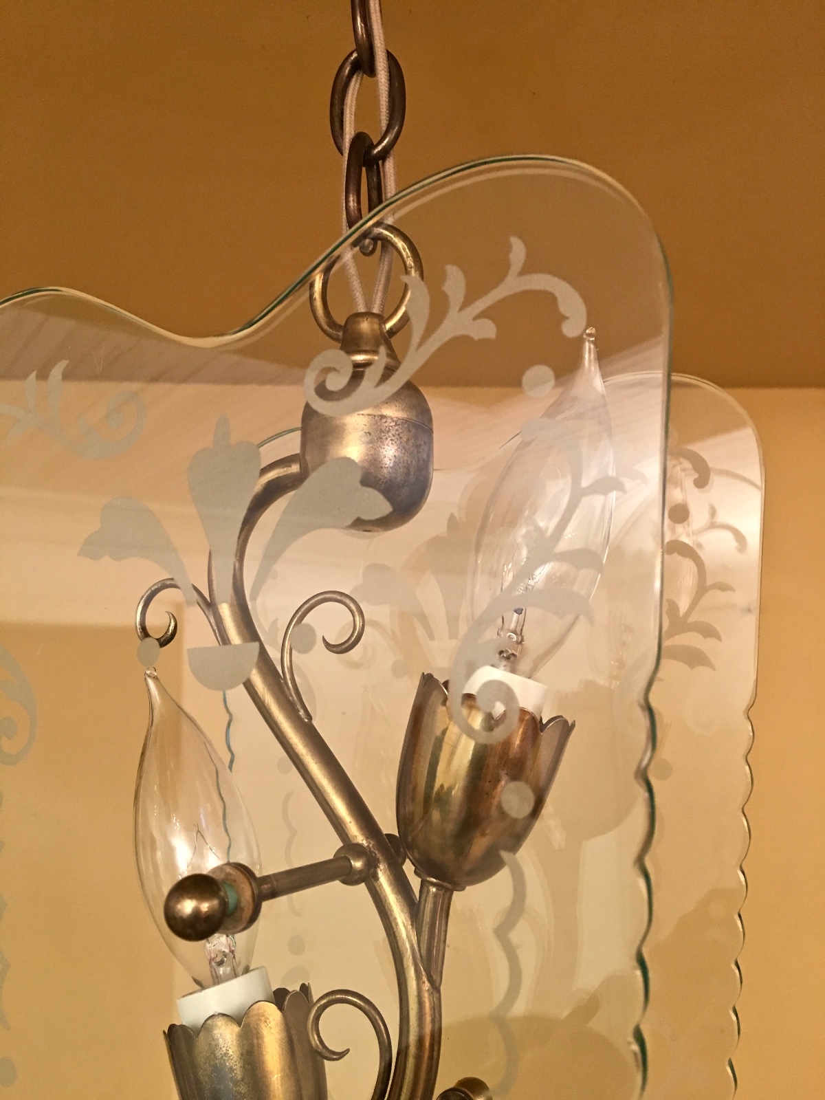 Vintage Lighting incredible Italian 1950 foyer pendant