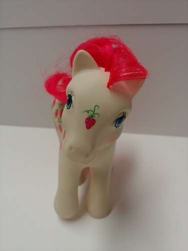 Vintage G1 Hasbro My Little Pony Sugarberry TAF Twice as Fancy