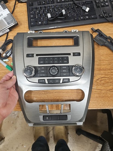 2010-2012 Ford Fusion Am Fm Cd Player Radio Receiver BUPO4