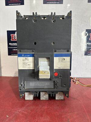 General Electric Circuit Breaker SKDA36AN0800 3 Pole 800 Amp 600 Volt W/ Aux
