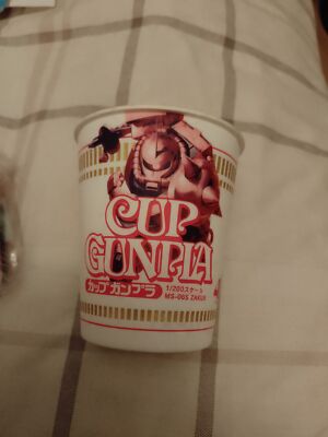 Cup Noodle 40th Limited ver. Gunpla MS-06S Char's ZAKUⅡ 1
