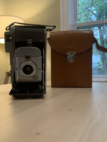Vintage Polaroid Land 80 Camera AND Original Bag - Excellent Working
