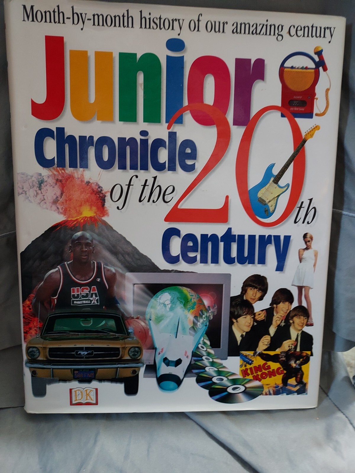 洋書　Chronicle of the 20th Century Chronicle of the 20th Century: Daniel, Clifton [Editor
