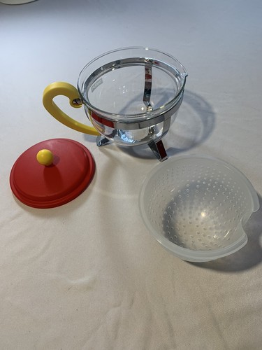 BODUM 4 cup Glass Teapot w/ Infuser CHAMBORD Red  Yellow