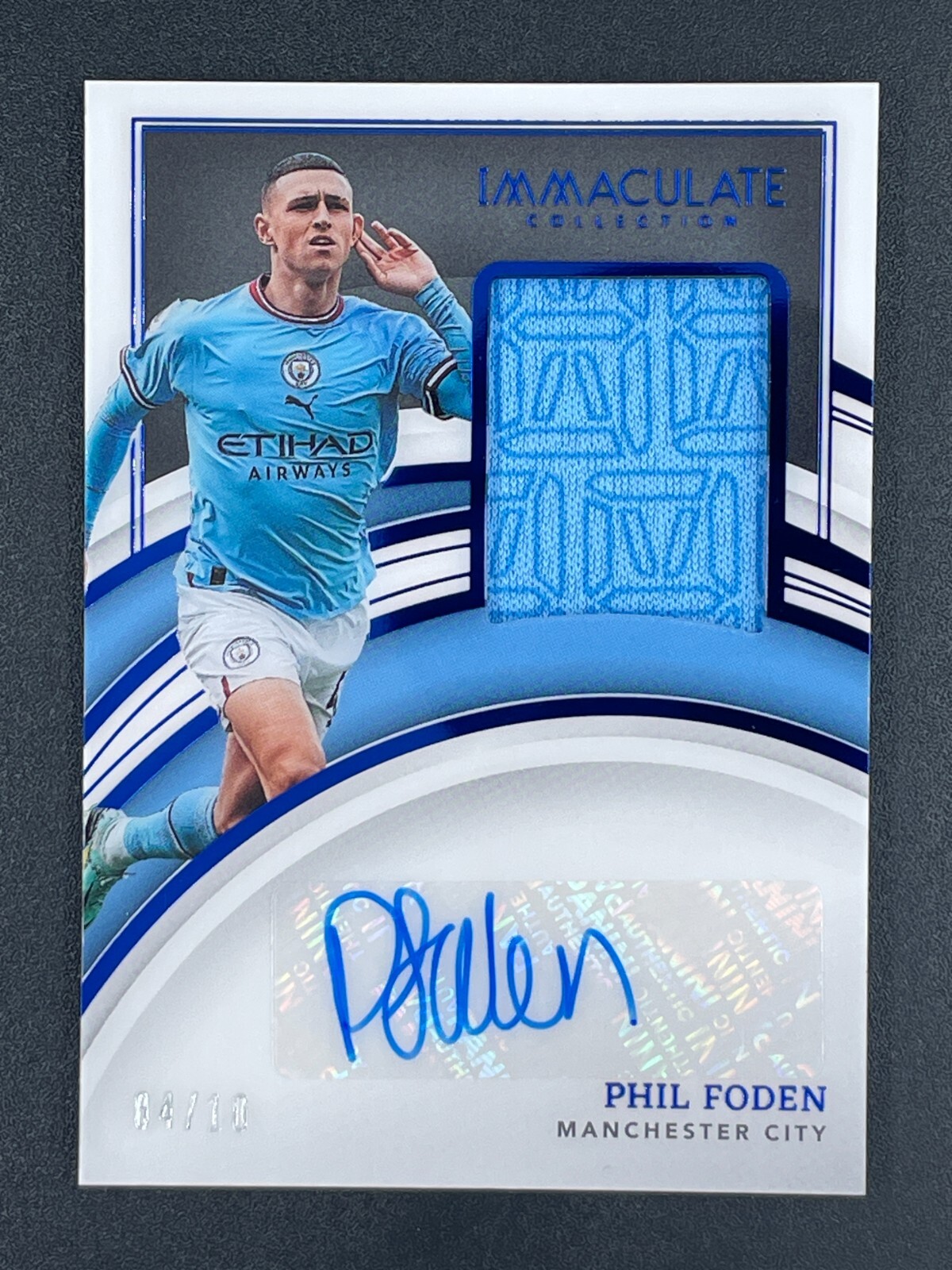 PANINI サッカーカード OBSIDIAN PHIL FODEN MANCHESTER CITY 068/195 #32 送料無料 中古 IT1 2021-22 Obsidian Phil Foden Electric Etch Contra Die Cut SP