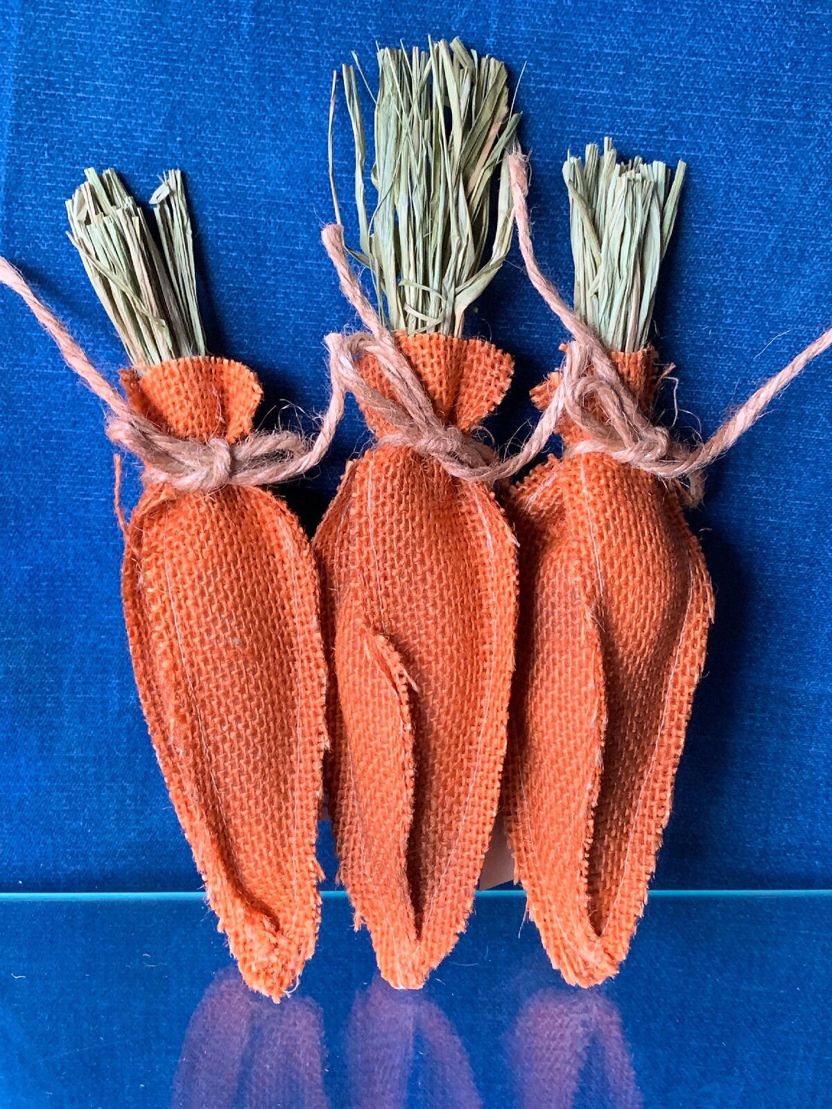 Vintage Primitive ORANGE CARROT Easter Bunny Rabbit Burlap Doll Set of 3 ??m9