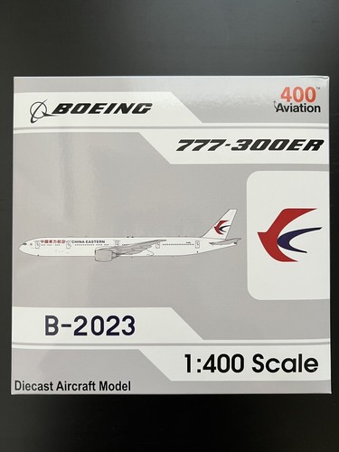 エミレーツ航空 Boeing 777-300ER モデル　 1/100スケ−ル Amazon | ヘルパ 1/200 ボーイング 777-300ER ニュージーランド