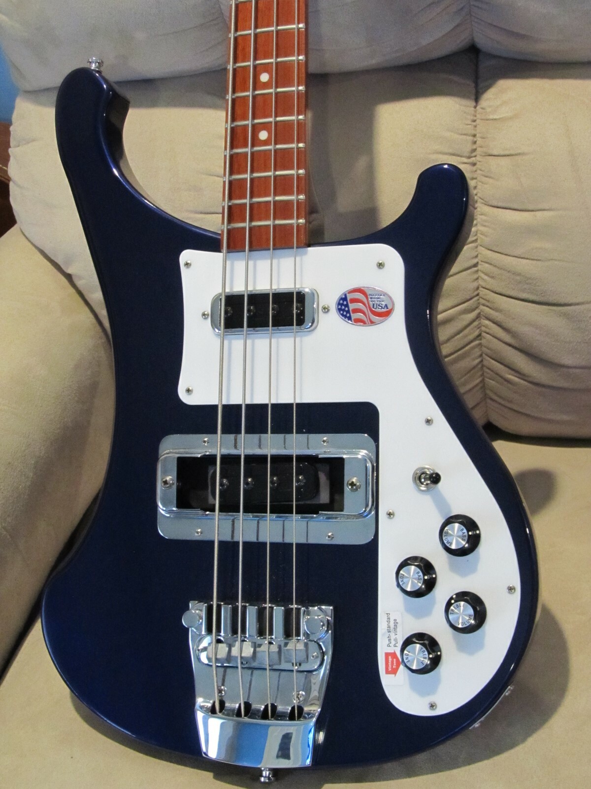 Rickenbacker 4003S Bass, Midnight Blue, Original case, scratch and dent