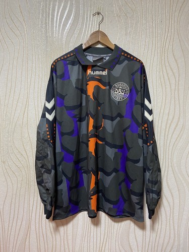 新品未使用　hummel　1995~96 デンマーク代表　セットアップ 新品未使用 hummel 1995~96 デンマーク代表 セットアップ
