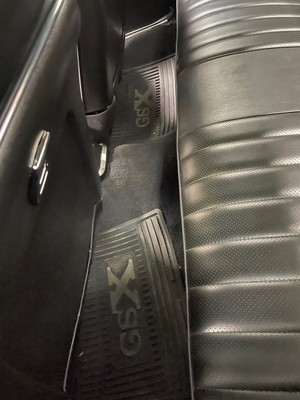 image 4 of interior