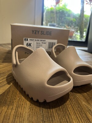Adidas Yeezy Slide  Pure  Infants HQ4120 Size 6k