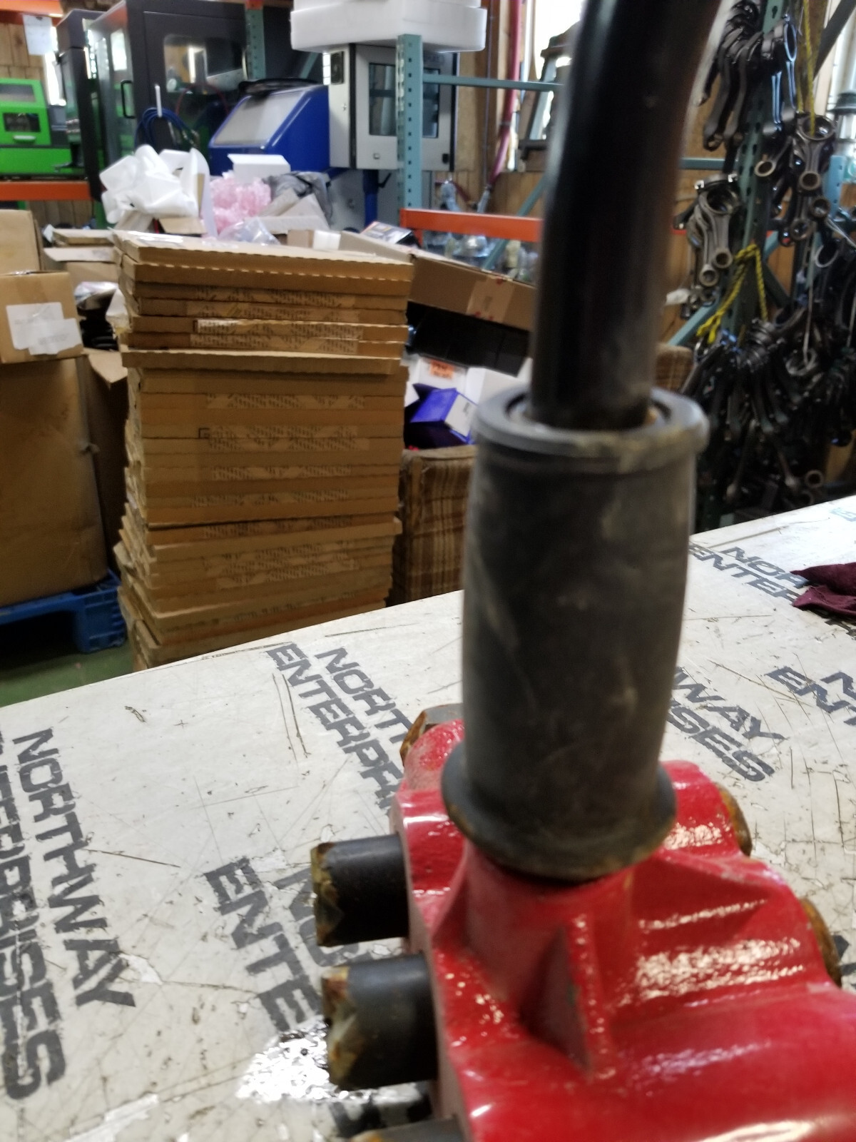 UNIVERSAL TOOL UT8603 Triple Head Scaling Hammer RE0524 - Picture 7 of 9