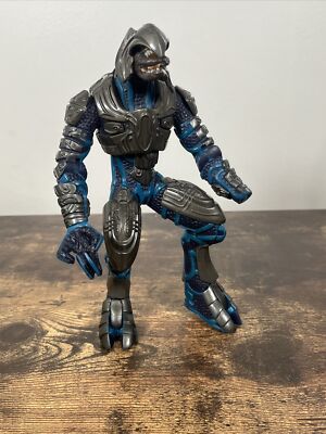 Xbox HALO 2 Series 5 Arbiter & Sword Joyride Studios Broken As Is