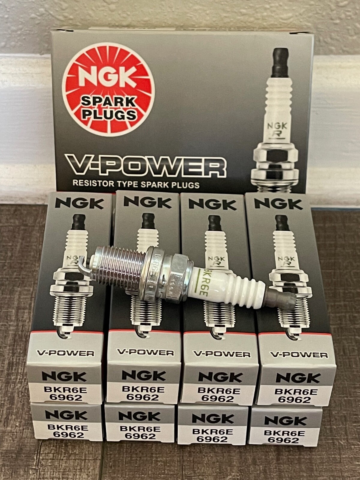 NGK V-Power Spark Plug 6962 BKR6E NGK V-Power Spark Plug 6962 BKR6E