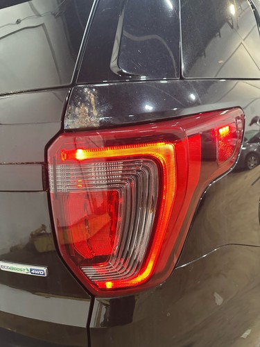 Used Right Tail Light Assembly fits: 2017 Ford Explorer w/o police package black