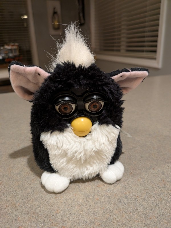 Original 1998 1st Gen Skunk Furby Black White Tuxedo Pink