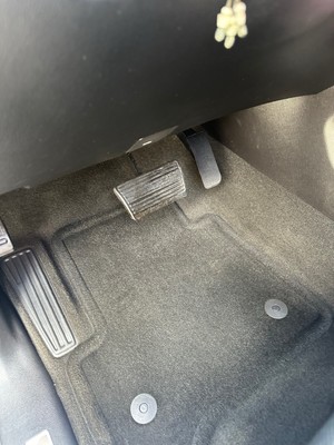 image 17 of interior