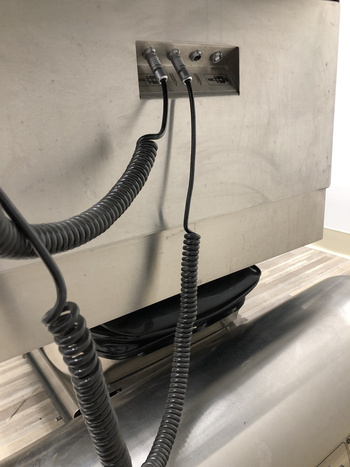 Stille ImageQ C-Arm Carbon Fiber Table With 2 Remotes - Tested -