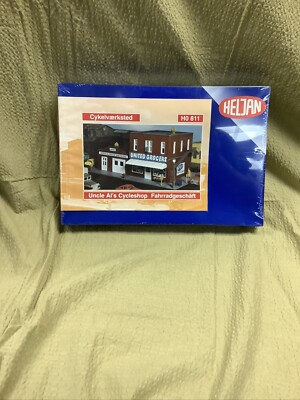 Heljan HO Model Kit 811 Uncle Al's Cycleshop
