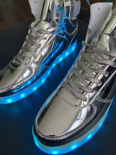 Hennessy　ボトルスタンド　ライト Hennessy Light | eBay