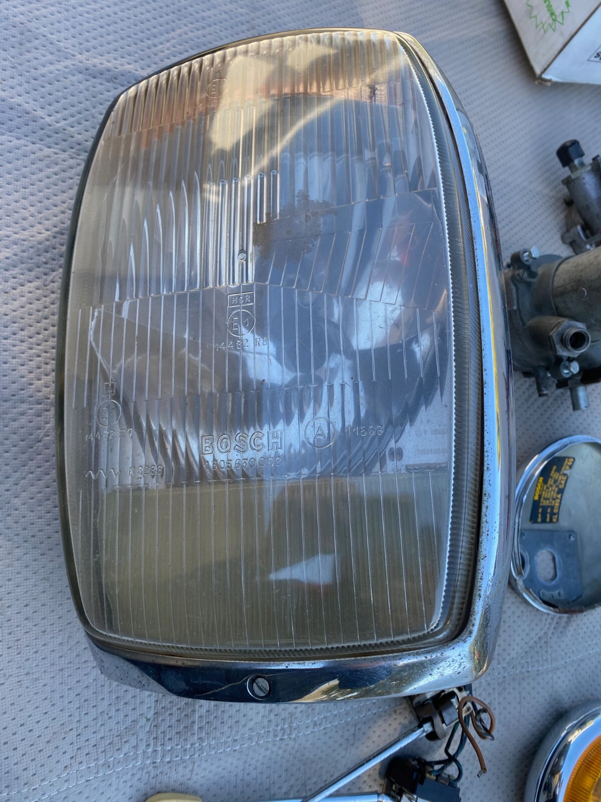 ベンツw114 w115 フロントヘッドライト Mercedes Benz w114 w115 Bosch euro headlight headlamp | eBay