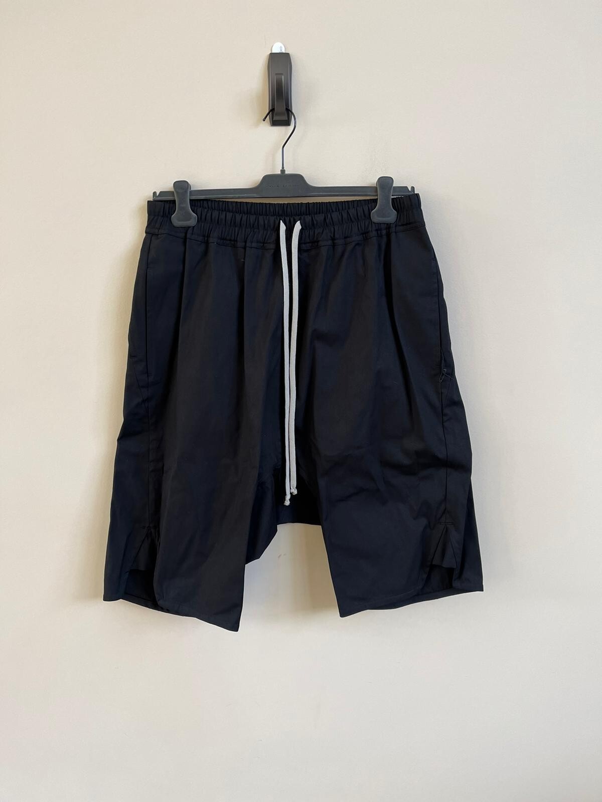 Rick Owens, Basket Swinger Shorts in Black Color, BNWT 52 IT Rick Owens, Basket Swinger Shorts in Black Color, BNWT 52 IT