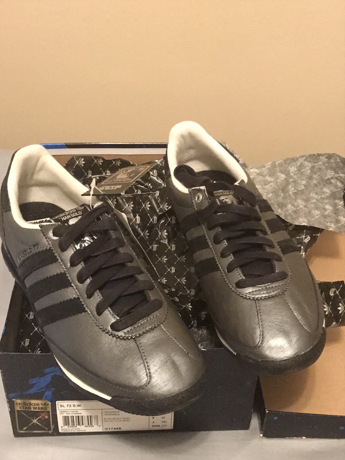 Adidas Originals X Star Wars Han Solo Carbonite SL 72 S.W. G17448 New Size  US 10: купить с доставкой из США, цена 96 301 руб - (125321305227)