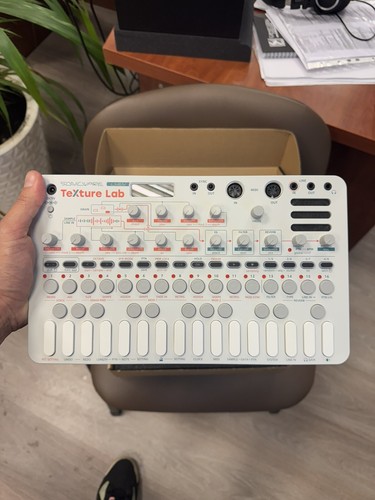 Sonicware Liven Texture Lab Desktop SYNTHESIZER - NEW