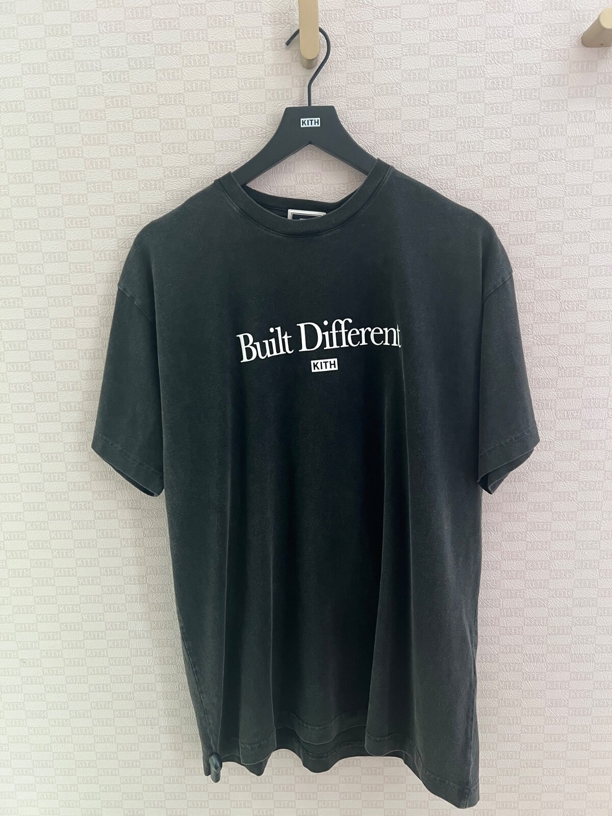 🔥EXCLUSIVE🔥Kith Built Different Vintage Tee | IN STORE