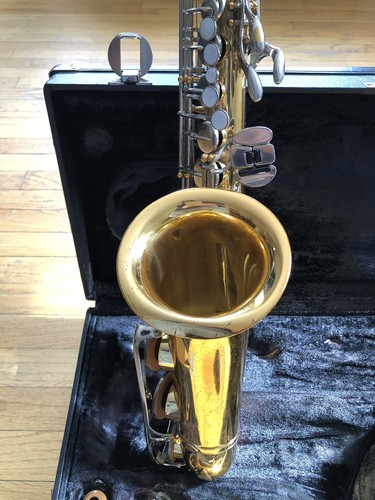 Vito Alto Saxophone 093112 Japan  w/ Leblanc Case, Mouth Piece . Pre-owned.