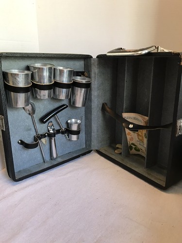 Vintage Elyte Travelers Bar With Hard Case And Key