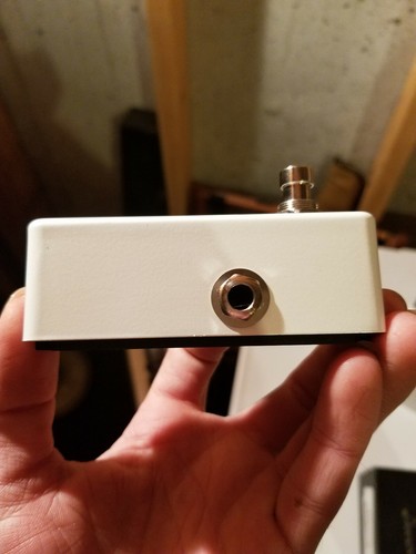 Donner DT Deluxe Guitar Tuner Pedal Cent for Guitar & Bass