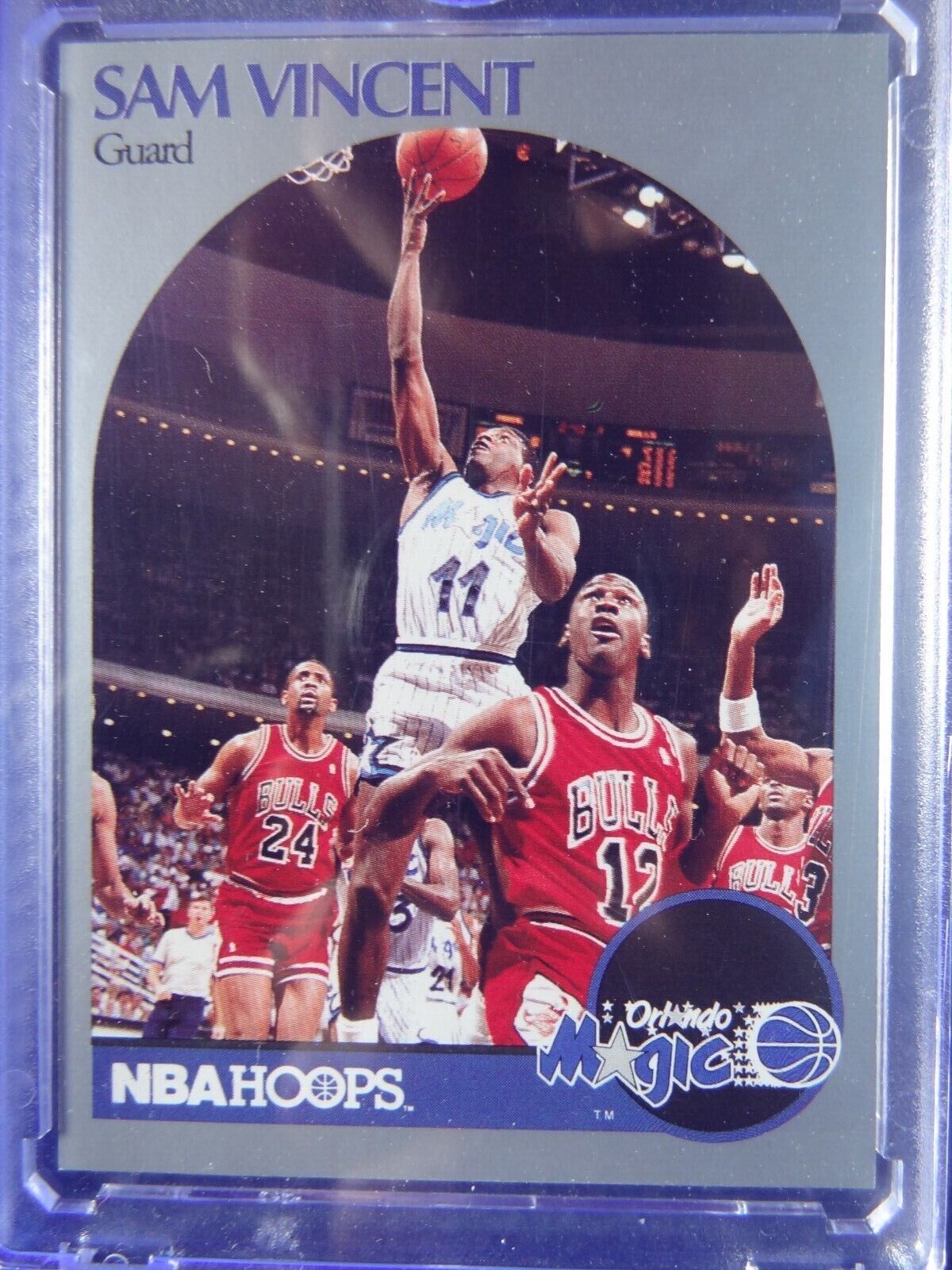 1990-91 NBA Hoops Sam Vincent Card #223 - Michael Jordan 1990-91 NBA Hoops Sam Vincent Card #223 - Michael Jordan