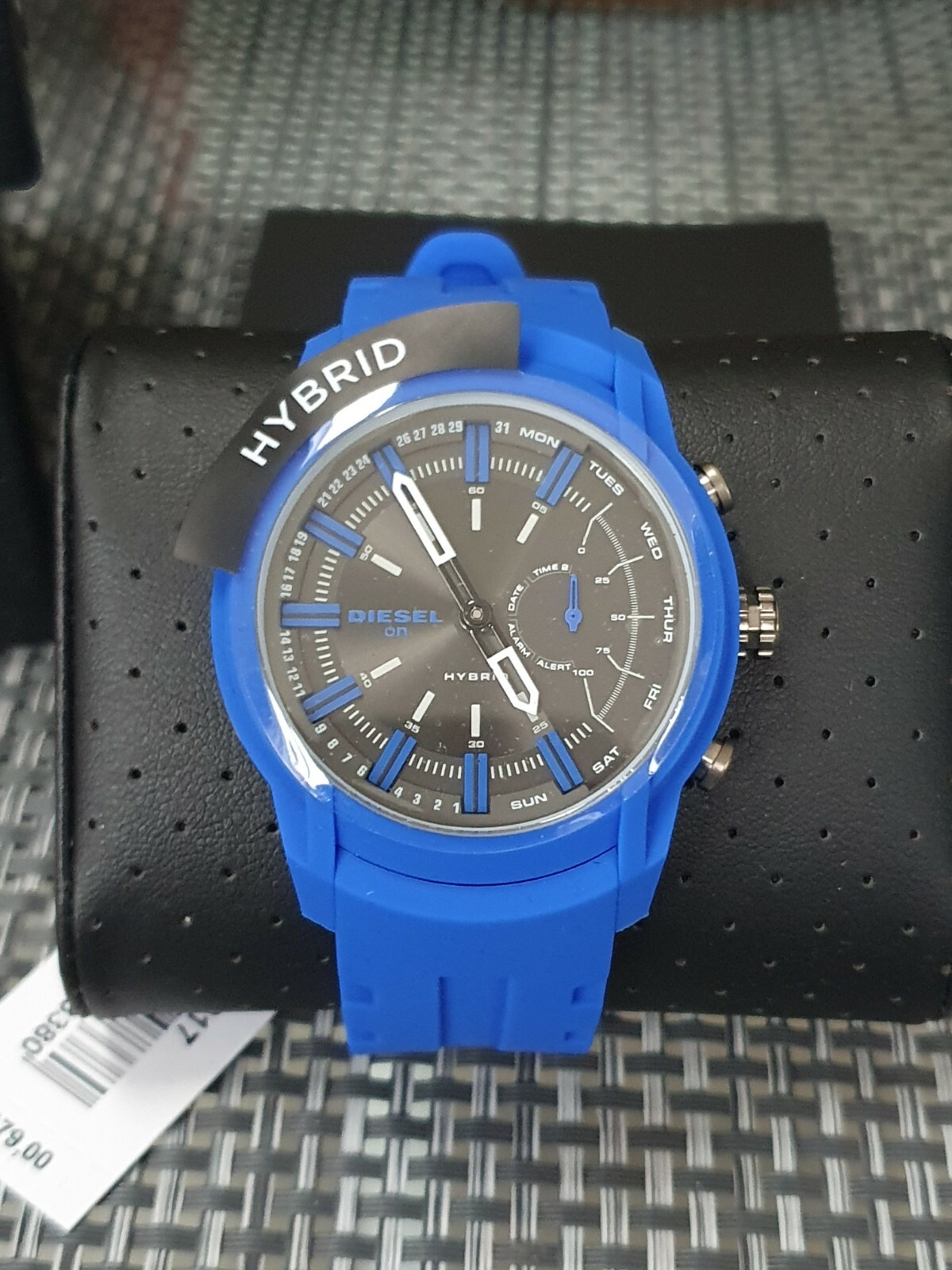 diesel on armbar hybrid smartwatch dzt1014